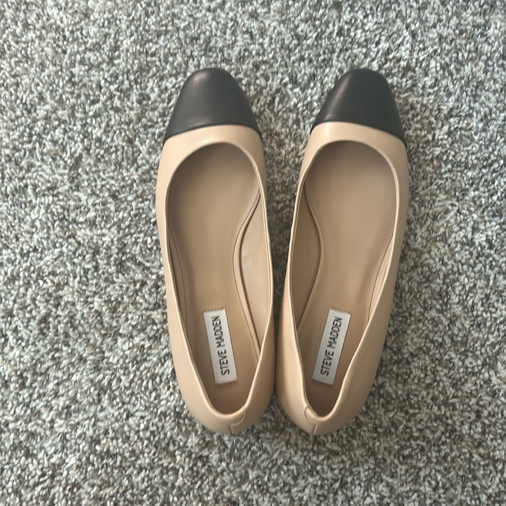 New** Size 10 Steve Madden Shoes
